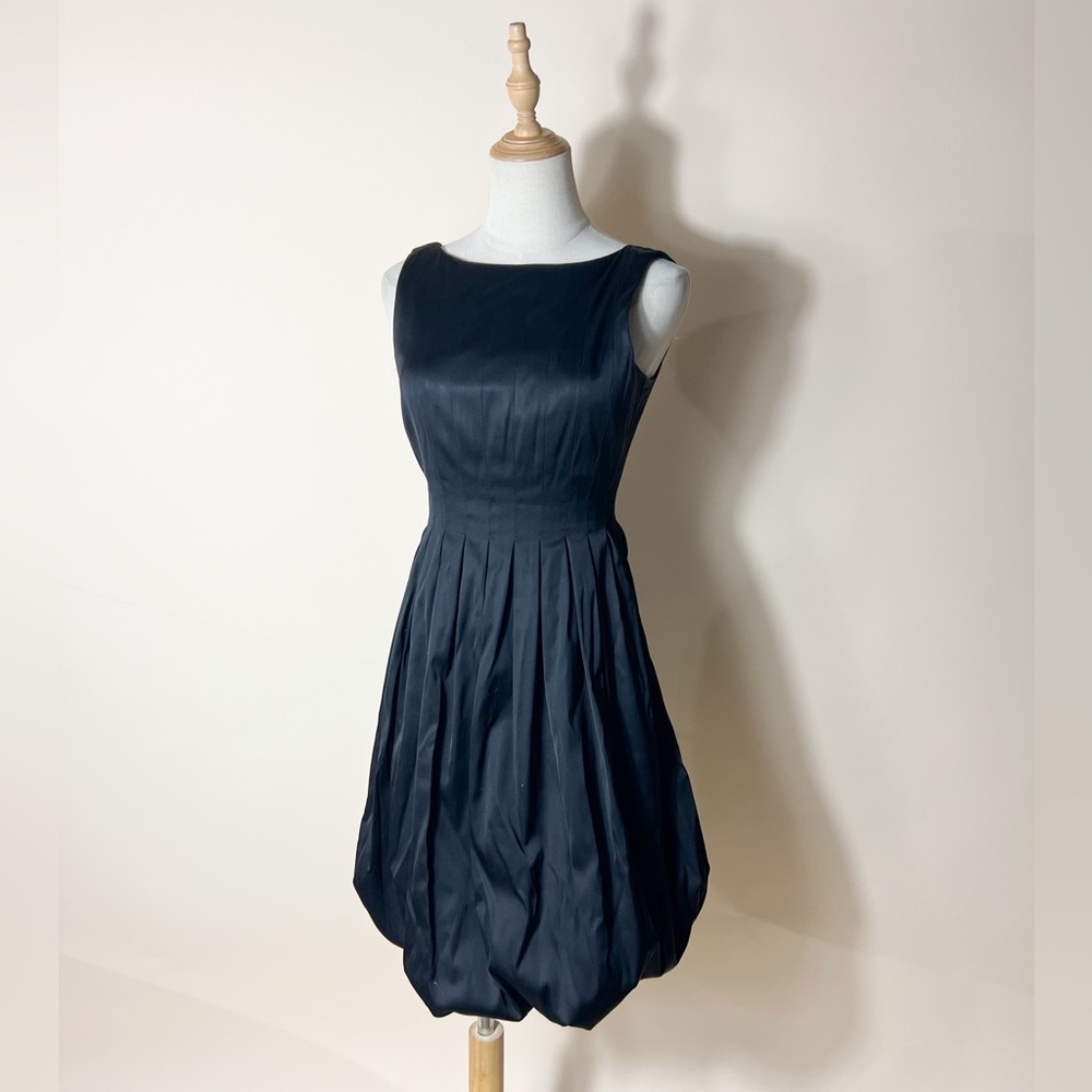 VINTAGE MAGGY LONDON Bubble Hem Scoop Back Boatneck Black Satin Dress 4